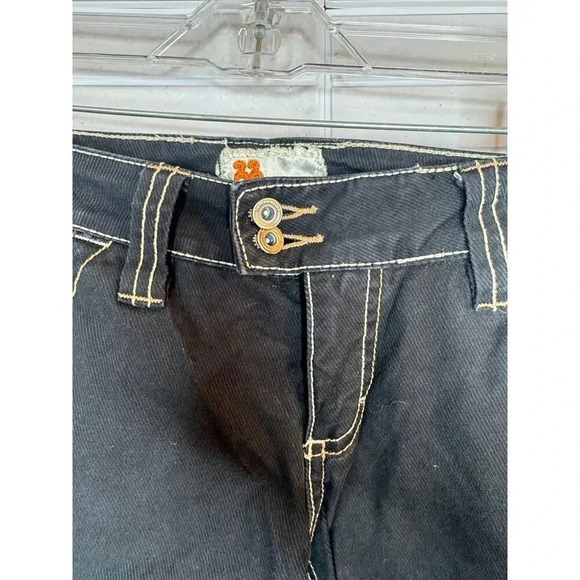 Twill 22 Women’s Flare Jeans - 30x31 - Picture 2 of 9